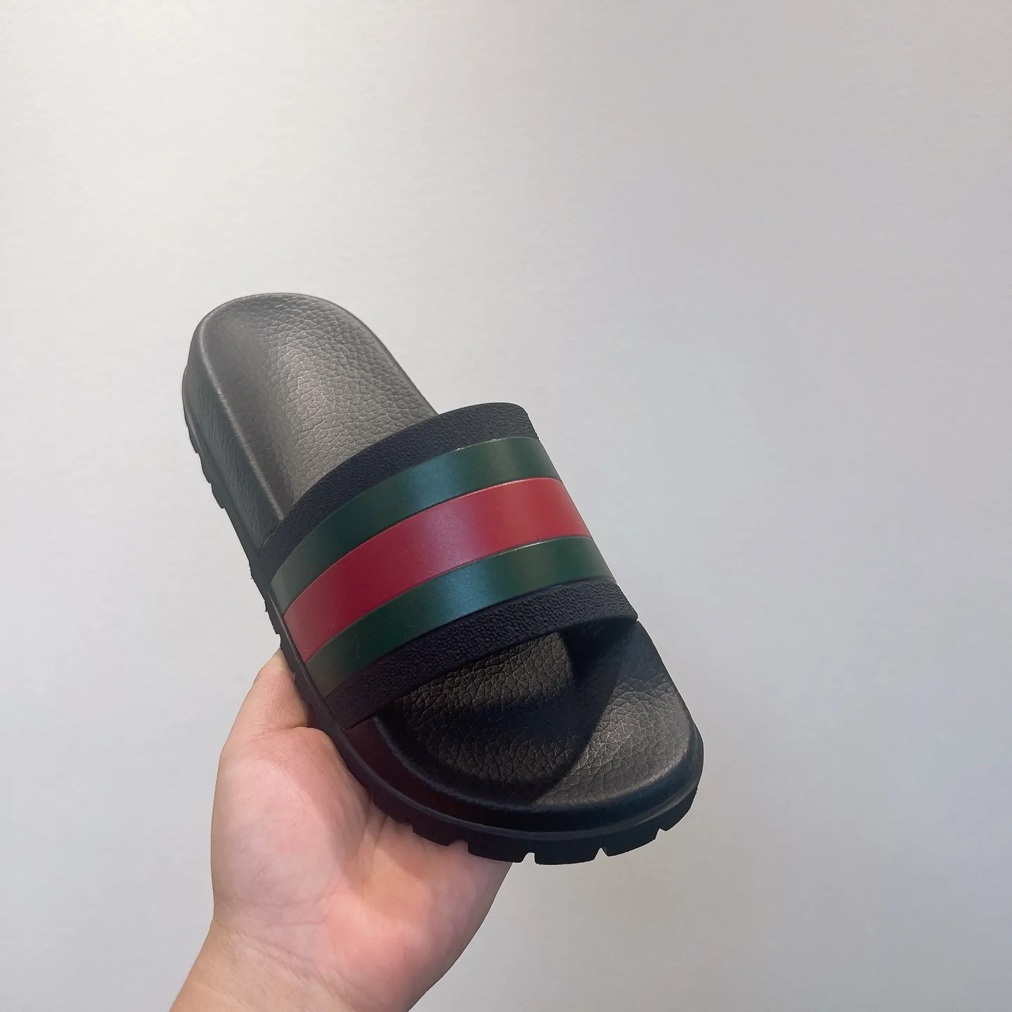 Men's Men's Shoes 130🐮🐮Gucci Gucci Slippers Gucci 2024 latest beach sandals slippers Original molding double G LOGO Original molding consistent Outsole: Men's Men's Shoes u double-layer outsole Size: 35-46